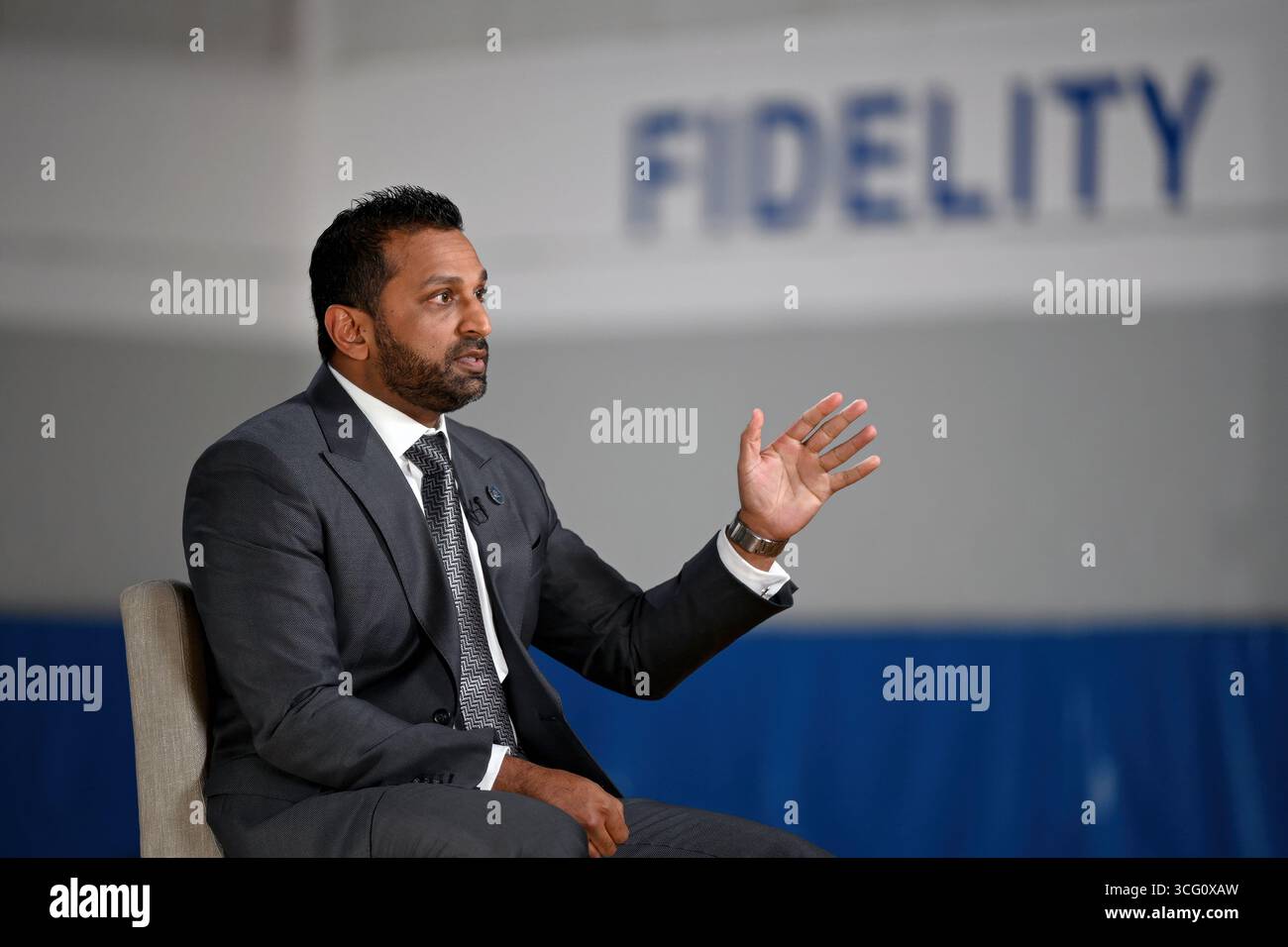 Washington, Usa. Juni 2025. FBI-Direktor Kash Patel, beantwortet eine Frage während eines Interviews mit Fox News-Anchor Brett Baier, 8. Juni 2025 in Washington, D.C. Credit: FBI Photo/Federal Bureau of Investigation/Alamy Live News Stockfoto