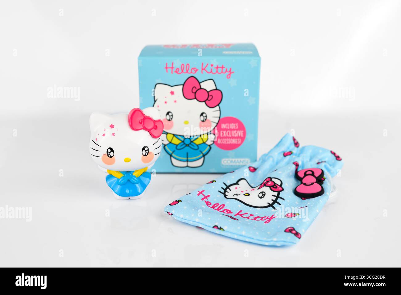 Hello Kitty Minifigur aus dem Hello Kitty and Friends Collectibles – Wales, Großbritannien – 06. August 2025 Stockfoto
