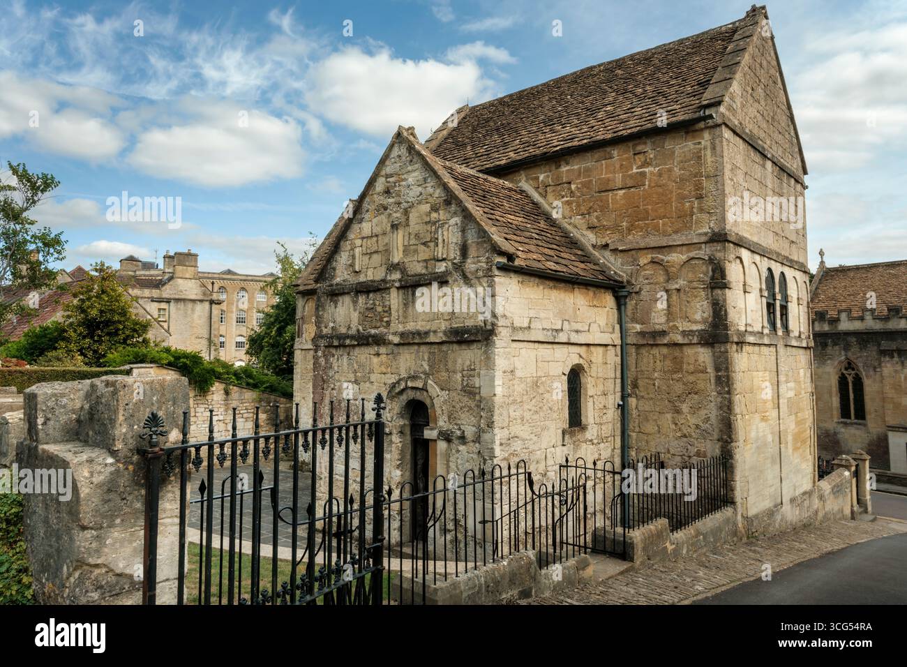 Bradford on Avon, Wiltshire - St Laurence’s Church ist eine der wenigen erhaltenen angelsächsischen Kirchen in England, die später nicht mittelalterliches Alter zeigen Stockfoto