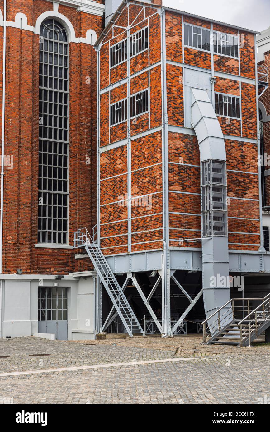 Central Tejo, ehemaliges Kohlekraftwerk in Belem, Lissabon, Portugal. Stockfoto
