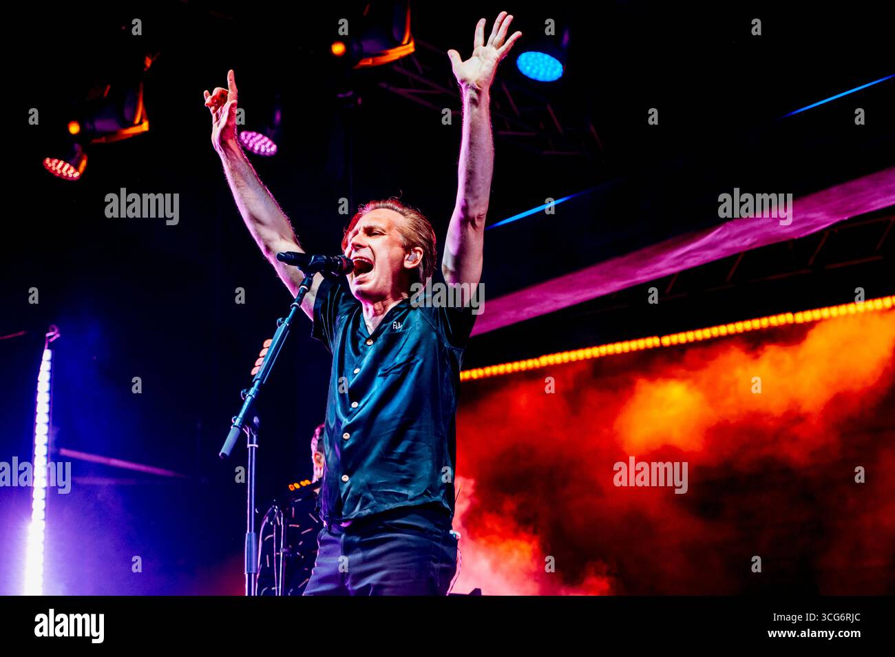Sardinien, Italien. August 2025. Franz Ferdinand tritt live beim Sulky Rock Festival auf, sant'Antioco, Sardinien, Italien Credit: Francesca Sara Cauli/Alamy Live News Stockfoto