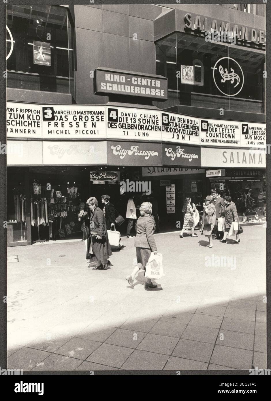 Köln-Altstadt Nord: Kino-Center Schildergasse - Kinos A-Z alt + neu Stockfoto