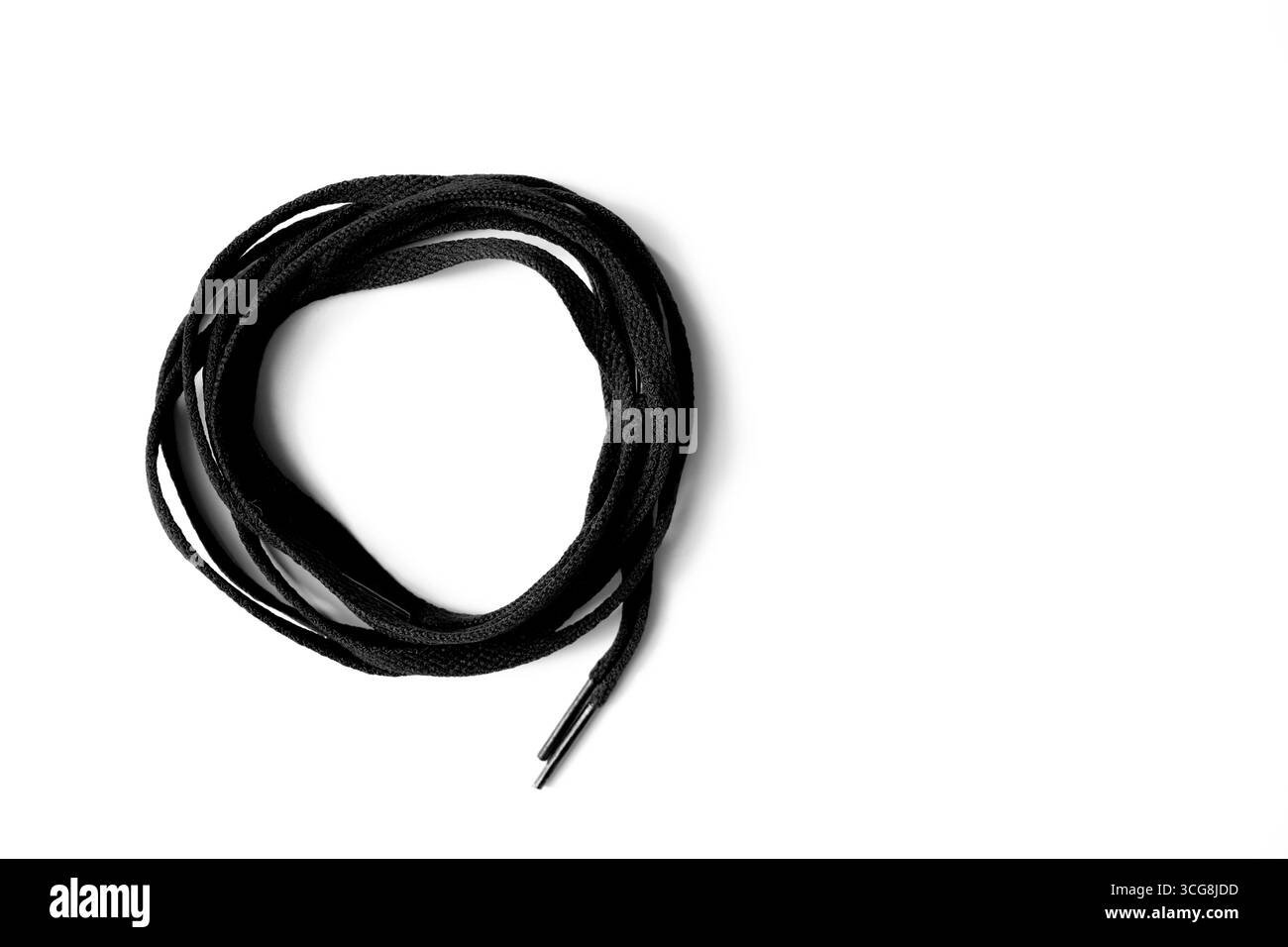 Nahaufnahme eines Schnürsenkels isoliert auf weißem Hintergrund Stockfoto