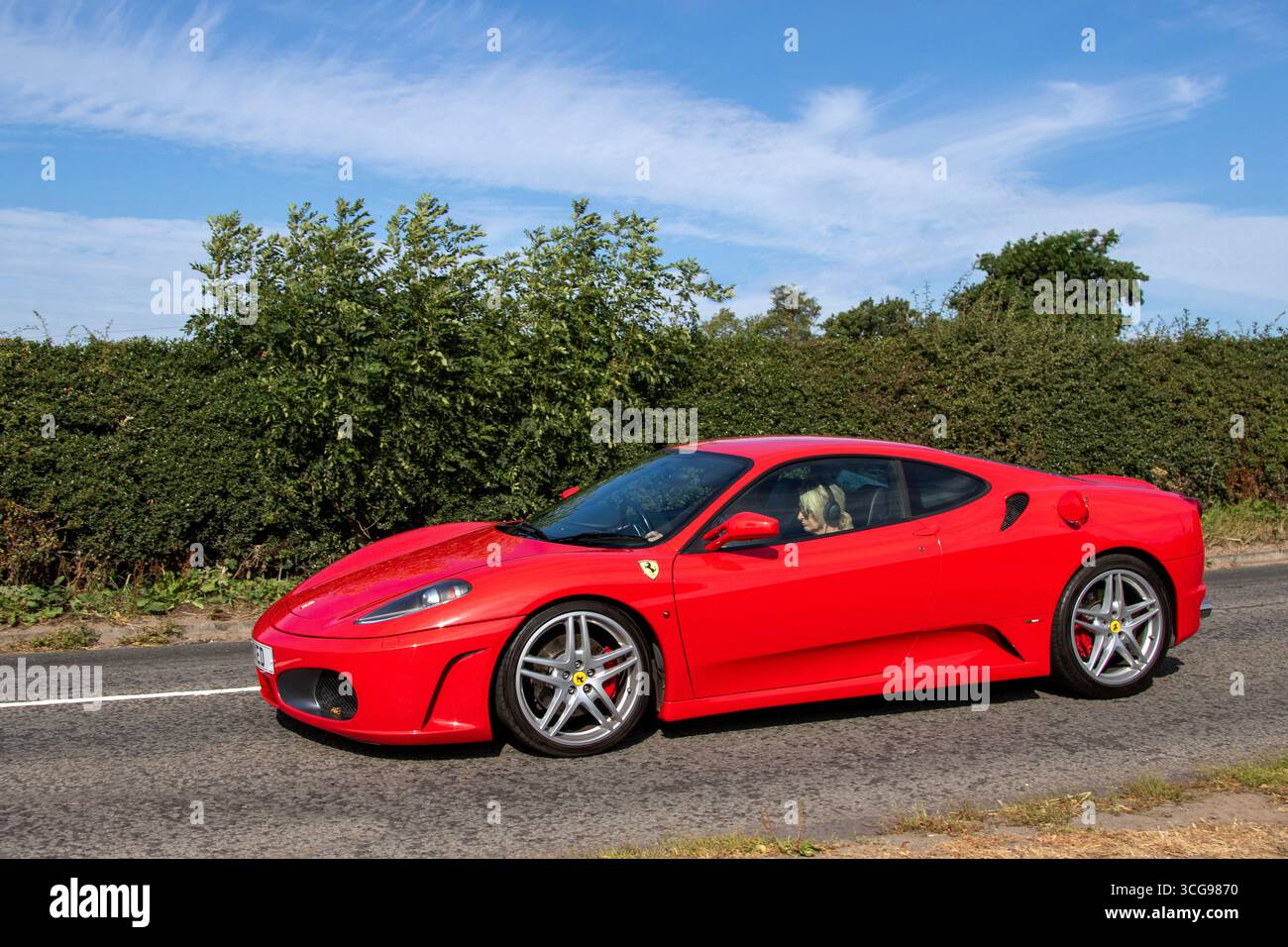 2005 Red Ferrari F430 F1 V8 Auto Car Coupé Benzin 4308 ccm; Reise nach Congleton, Cheshire Classic Car Show, Großbritannien Stockfoto