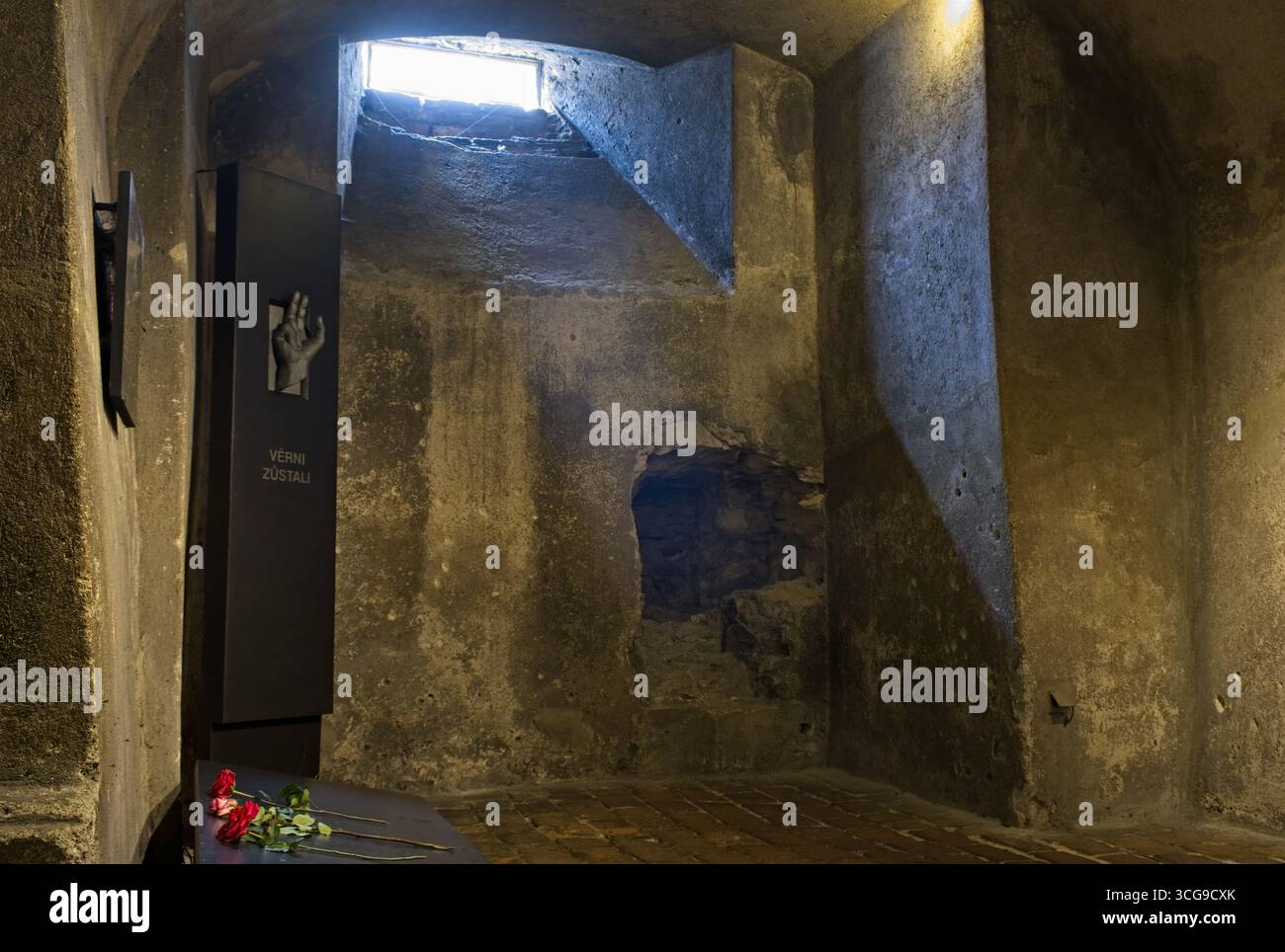 Prag, Tschechien - 15. August 2025: Operation Anthropoid. Nach der Ermordung von Reinhard Heydrich versteckten sich 7 Fallschirmjäger in dieser Krypta im Karel Bor Stockfoto