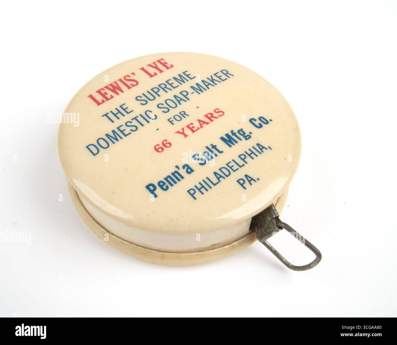 Antike 1920er Jahre American Advertising Lewis’ Lye Celluloid Tape Measure. Stockfoto