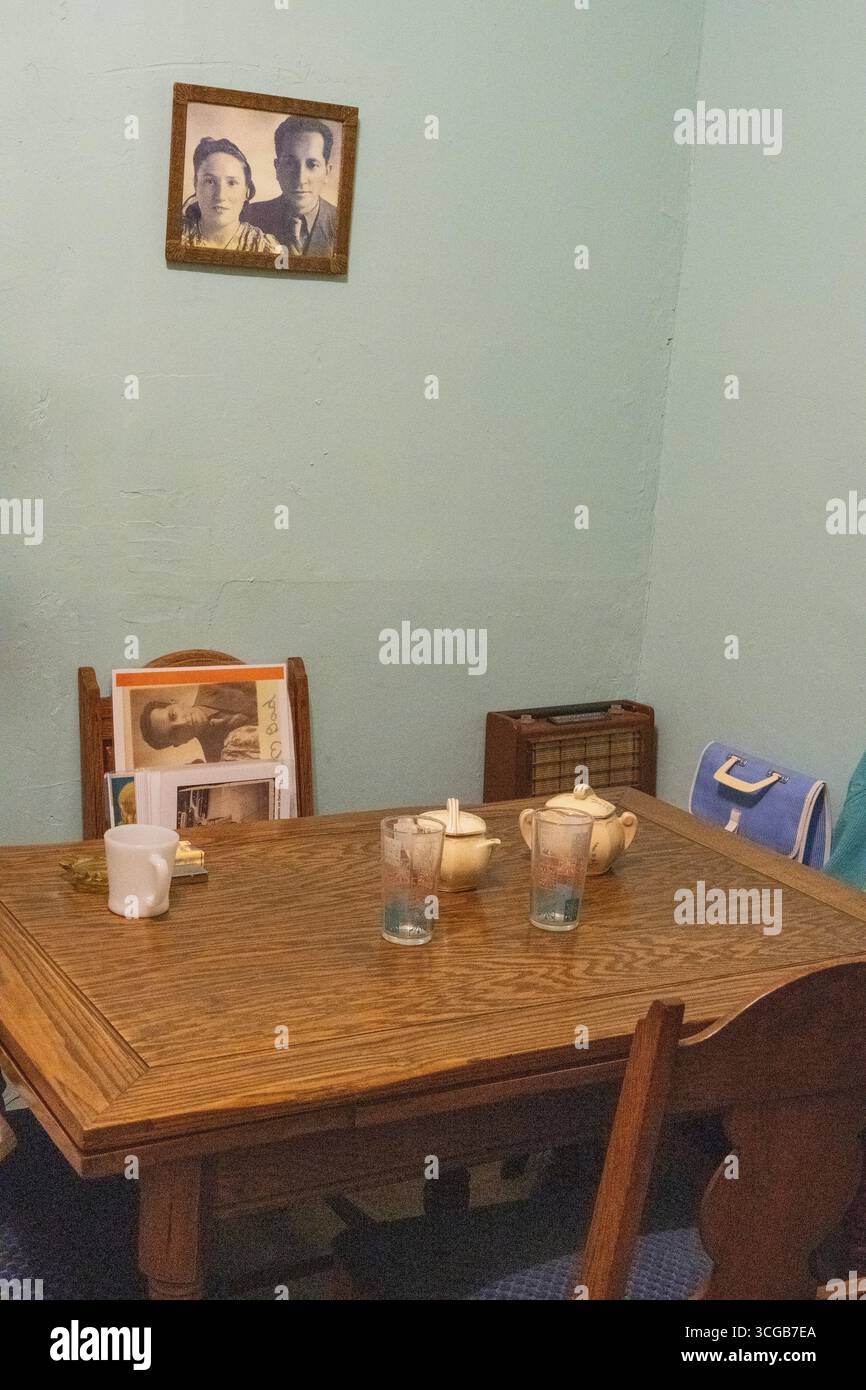 Ess- oder Essbereich im Apartment „Tenement Musuem“ Stockfoto