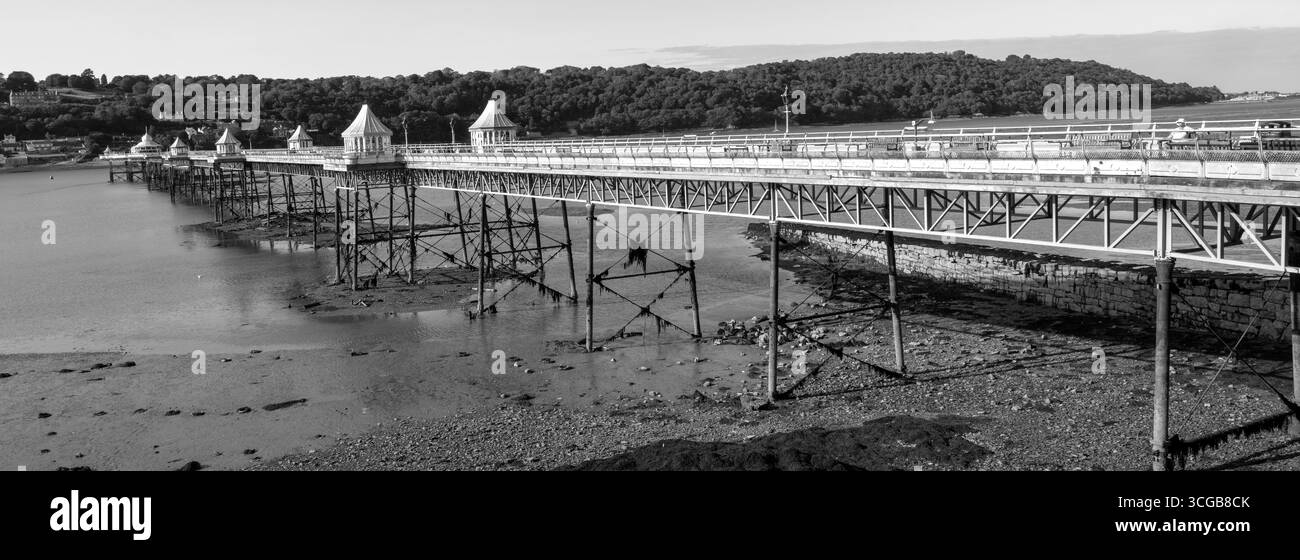 Bangor Pier - Garth Pier - viktorianisches Gebäude, Garth Road, Bangor, Gwynedd, Nordwales, Wales, Großbritannien Stockfoto