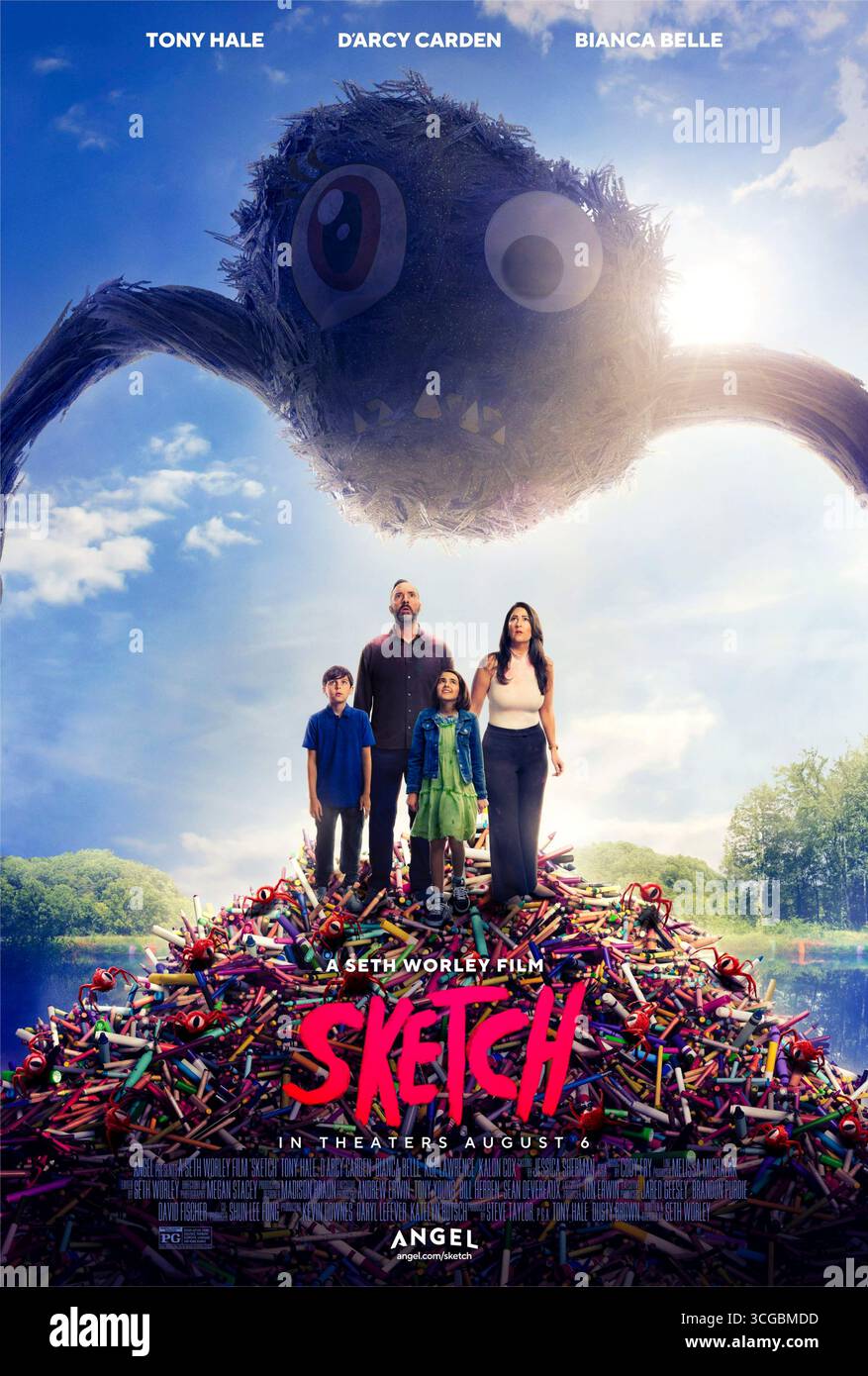 Sketch (2025) von Seth Worley mit Tony Hale, D’Arcy Carden und Kue Lawrence. Die Familienskizzen eines verwitweten Vaters erwachen nach einem magischen Unfall zum Leben und entfesseln Kreide-Ungeheuer, die die Familie zwingen, sich der Trauer zu stellen und Mut wiederzuentdecken. US-Poster NUR FÜR REDAKTIONELLE ZWECKE. Quelle: BFA/Angel Studios Stockfoto