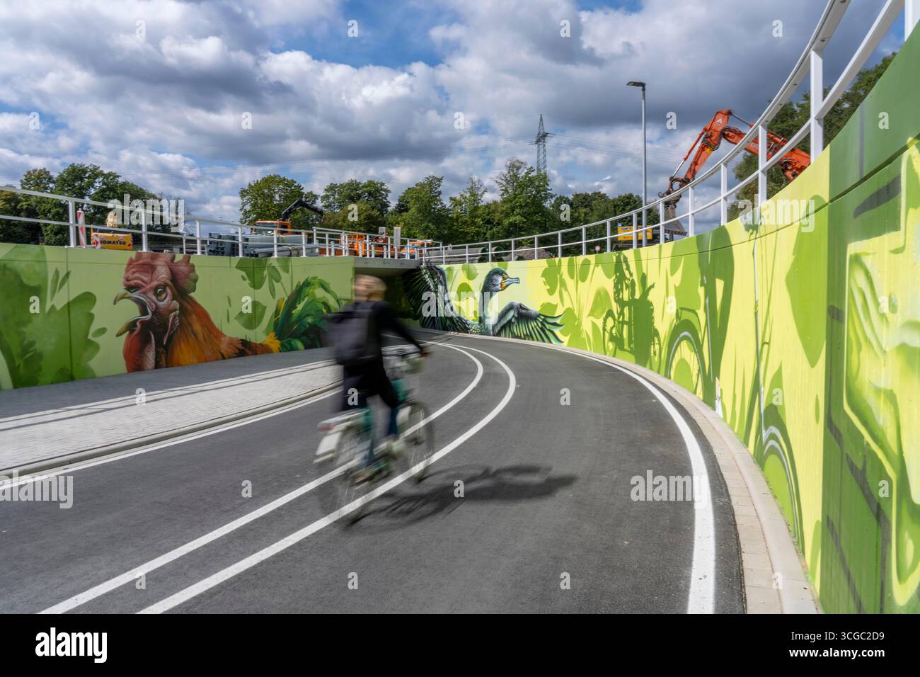 Neuer Fahrradtunnel an der Kreuzung von B51 und Warendorfer Straße in Münster, ein Fahrrad- und Fußgängertunnel, 150 Meter lang, 5,50 Meter breit Stockfoto