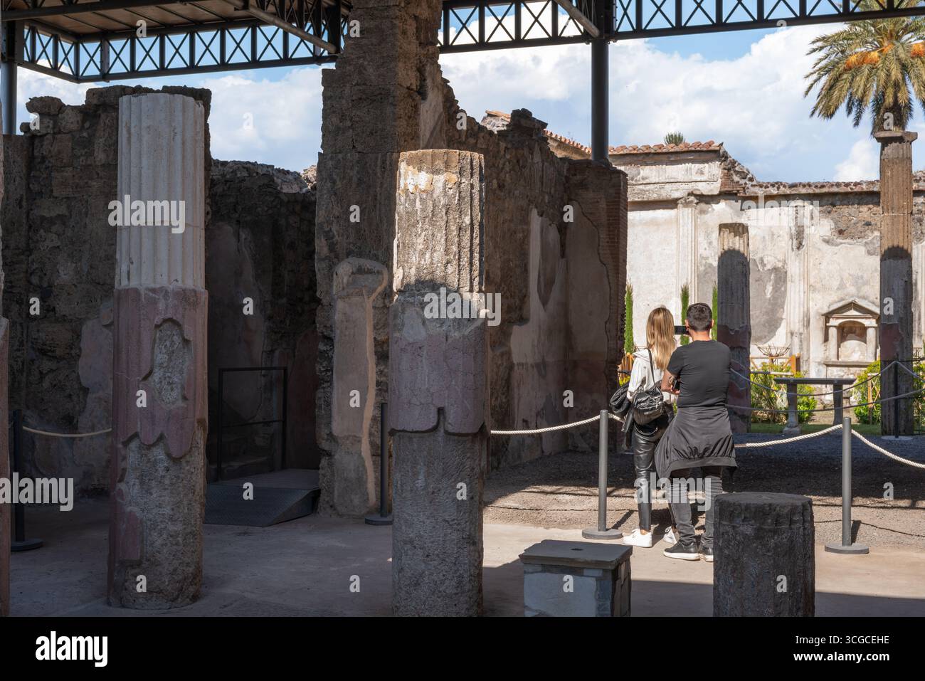 Casa dei Dioscuri, eines der größten und prächtigsten Häuser in der archäologischen Stätte von Pompeji, Italien Stockfoto