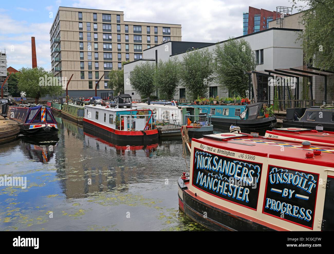 Nick Sanders, unberührt von Progress, lag in New Islington, Manchester, England, Großbritannien Stockfoto