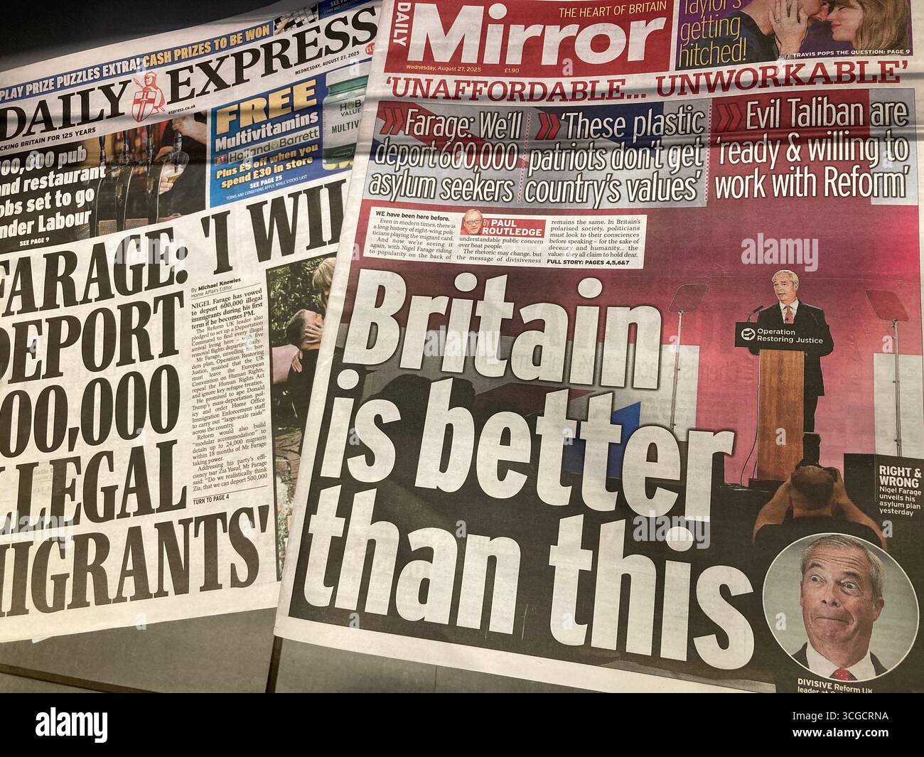 Britische Zeitungen berichten weithin über Nigel Farage von Reform Großbritannien verspricht, 600000 Asylbewerber abzuschieben, wenn die Reform die Macht gewinnt Stockfoto