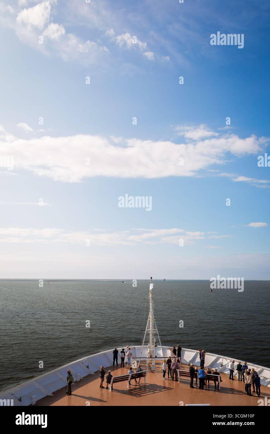 Segeln Sie vom Kreuzfahrthafen Liverpool, River Mersey, 7. August 2025 Stockfoto