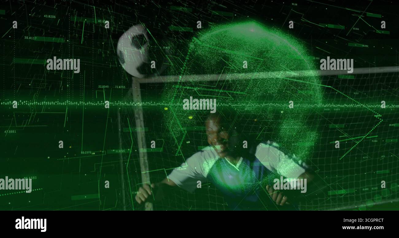 Fußball-Torhüter tauchen und Blockschuss im Stadiontor, mit Ball, Netzpfosten, Handschuhen, Überzug Stockfoto