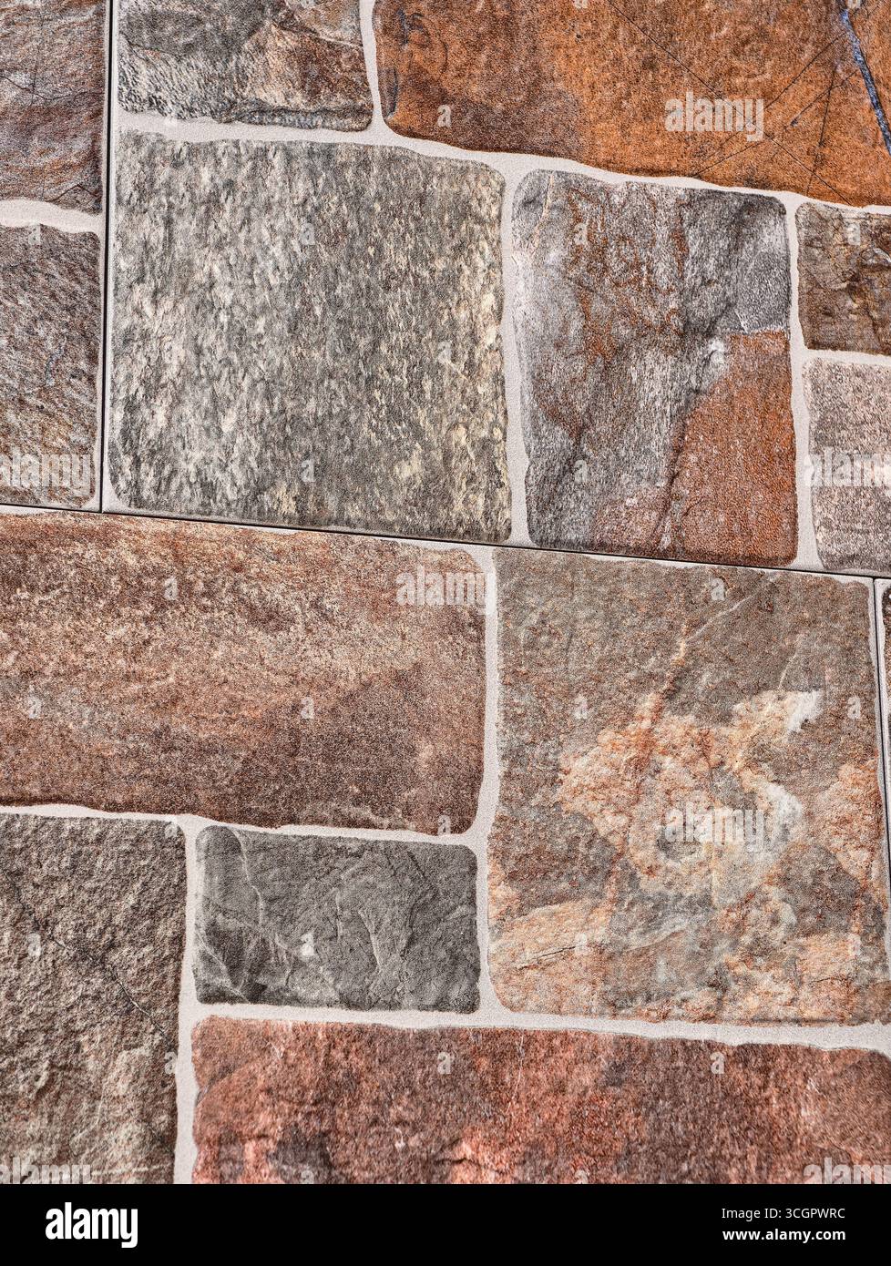 Hochauflösende rustikale Steinwand-Textur - vielseitiger digitaler vertikaler Hintergrund für Fotografie, Webdesign, Marketingmaterialien, kreative Werbeaktionen, Telefonhintergründe, und moderne minimalistische Ästhetik Stockfoto