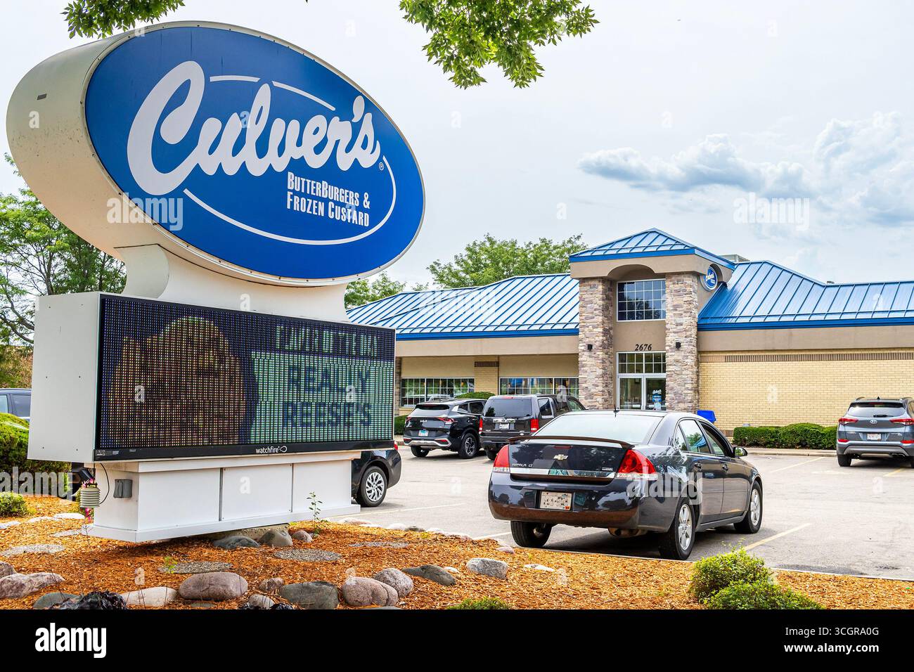 Außenansicht eines Culver's ButterBurgers and Frozen Custard Restaurants in Wisconsin, Teil einer amerikanischen Fast-Casual-Kette Stockfoto