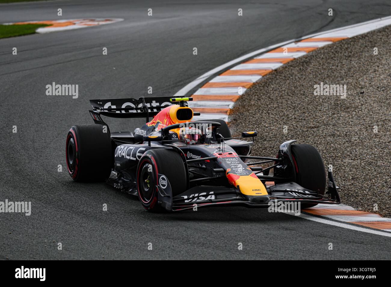 Zandvoort, Nederlands. August 2025. Yuki Tsunoda (JPN) - Oracle Red Bull Racing - Red Bull RB21 - Honda RBPT am Freitag, 2. Tag, Formel 1 Heineken Dutch Grand Prix 2025, Zandvoort, die Nederlands, vom 28. Bis 31. August - Runde 15 von 24 von 2025 F1 World Championship Credit: Alessio de Marco | Avens-Images.com/Alamy Live News Stockfoto