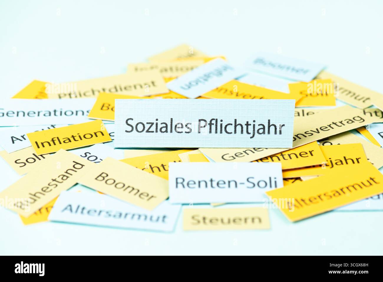 Pflichtsozialjahr für Rentner, deutsche Sprache, Generationsvertrag, Senioren, pensionierte Boomer, freiwilliges Arbeitsprogramm in deutscher Sprache Stockfoto