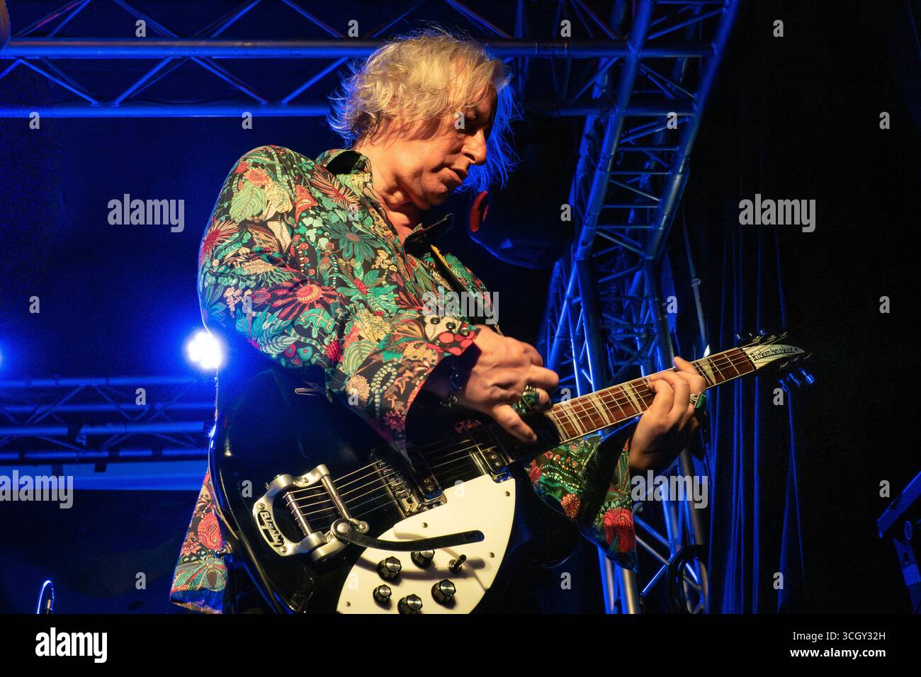 Newcastle, Großbritannien - 29. August 2025. Peter Buck (REM) und Luke Haines spielen einen ausverkauften Auftritt im Cluny, Newcastle upon Tyne. Quelle: Jill O'Donnell/Alamy Live News Stockfoto