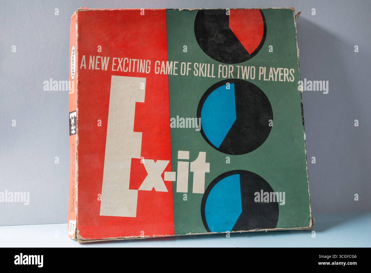 Ex-IT-Brettspiel für zwei Spieler, produziert in den 1960er Jahren von Playcraft, Swansea, Wales, Großbritannien Stockfoto