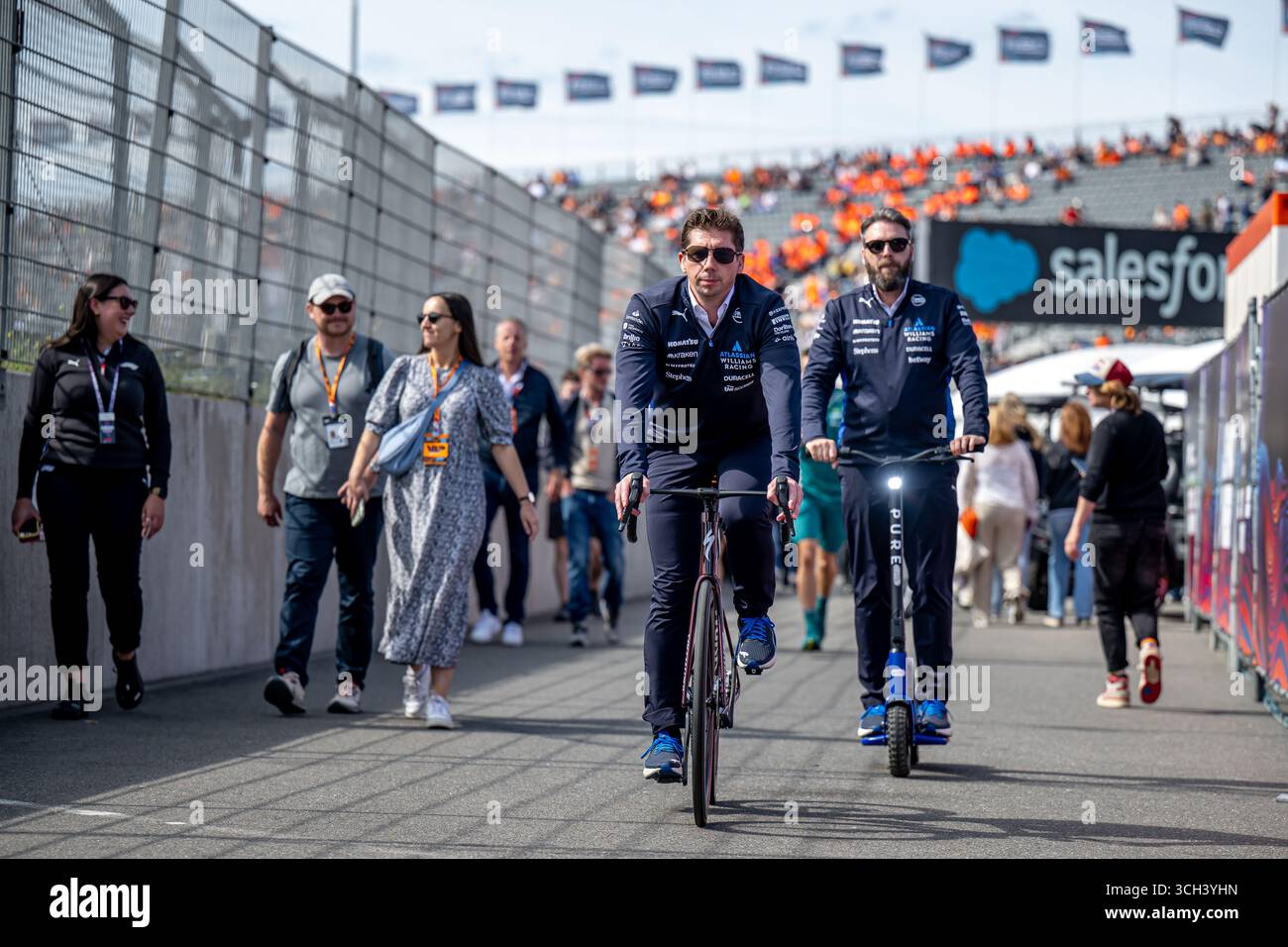 CIRCUIT ZANDVOORT, NIEDERLANDE - 29. AUGUST: James Vowles, Williams Racing FW47 aus Großbritannien während des Großen Preises der Niederlande auf dem Circuit Zandvoort am Freitag, 29. August 2025 in Zandvoort, Niederlande (Foto: Michael Potts/BSR Agency) Credit: BSR Agency/Alamy Live News Stockfoto