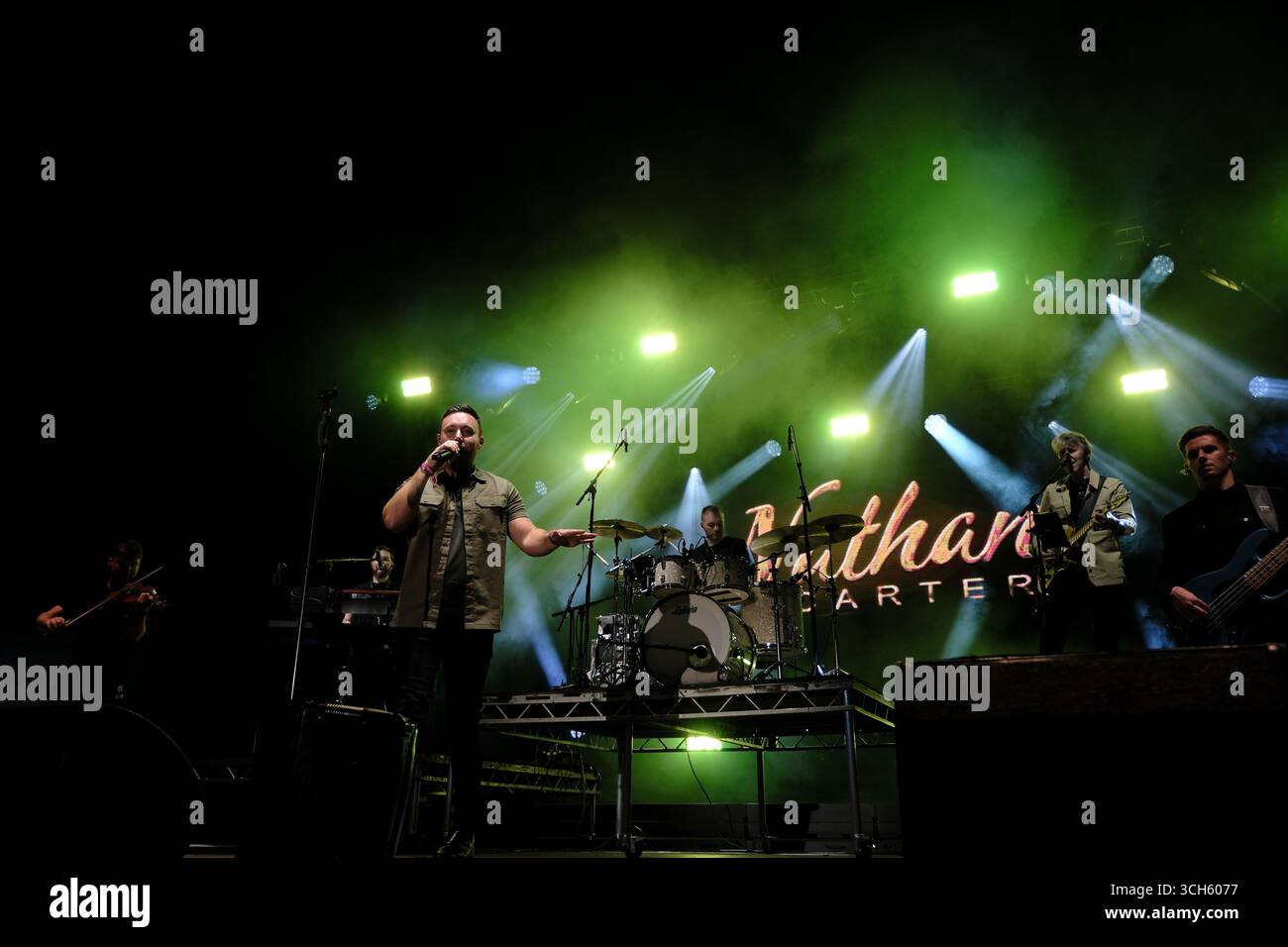 Jedburgh, Großbritannien. 31. August 2025. Nathan Carter trat am 30. August auf der Bühne des EdgeFest 2025 in Lilliardsedge nahe Jedburgh auf 2025. EdgeFest 2025, Musikfestival. Ein wachsendes Musikfestival in den schottischen Grenzen, das jetzt im dritten Jahr in Lilliardsedge in der Nähe von Jedburgh stattfindet. Musik und Unterhaltung für die ganze Familie, unter dem großen Dach. (Quelle: Rob Gray/Alamy Live News Stockfoto