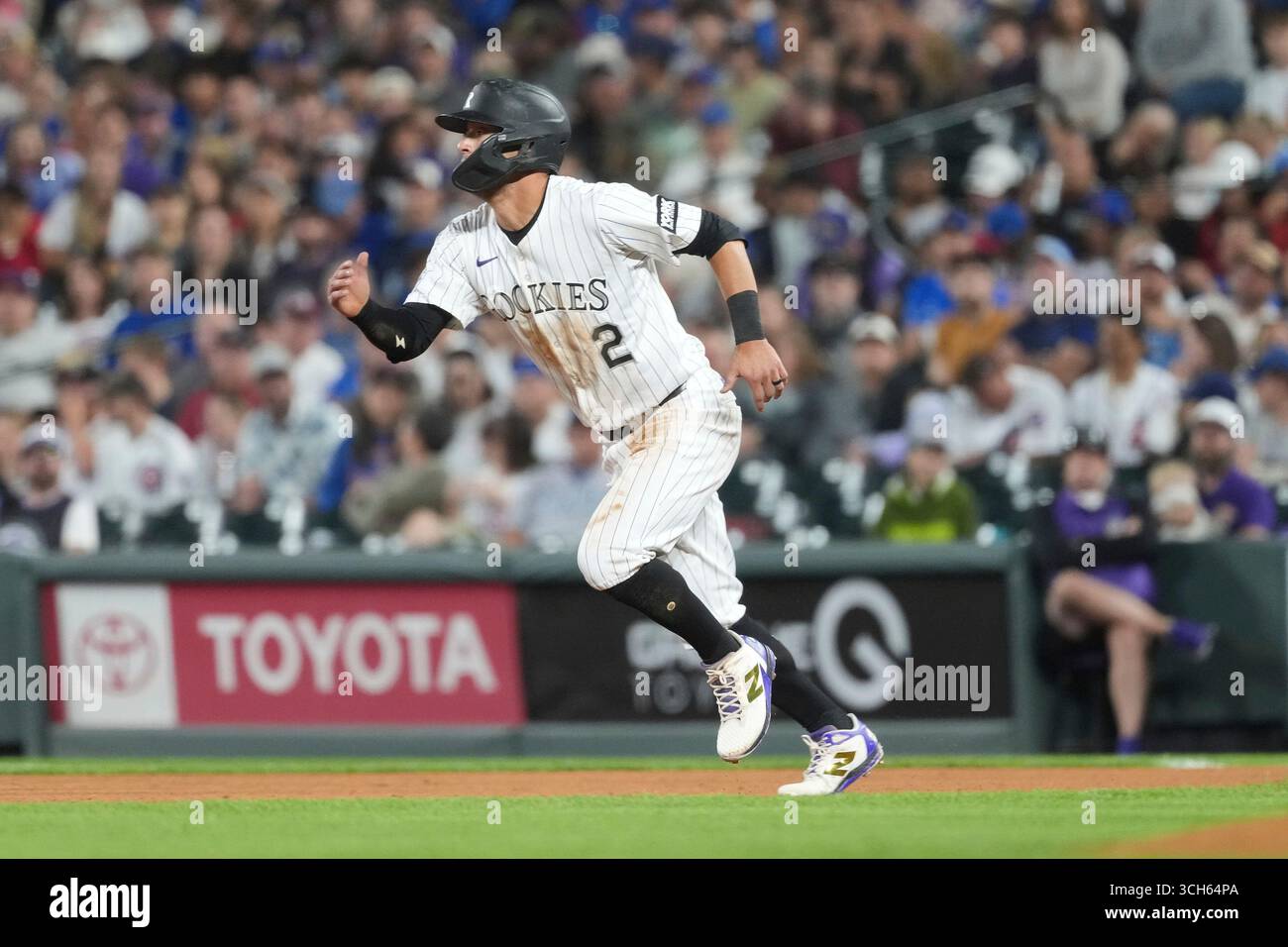 August 30 2025: Tyler Freeman (2) leitet die Basen während des Spiels zwischen den Chicago Cubs und den Colorado Rockies, das im Coors Field in Denver Co stattfindet. David Seelig/Cal Sport Medi Stockfoto