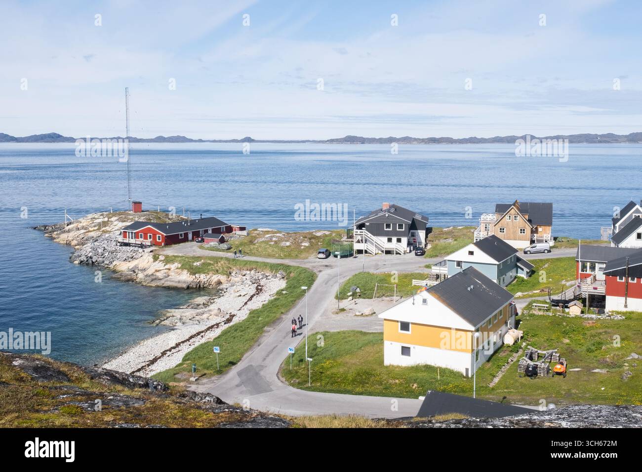 Farbenfrohe Küstenhäuser in Nuuk, Grönland Stockfoto