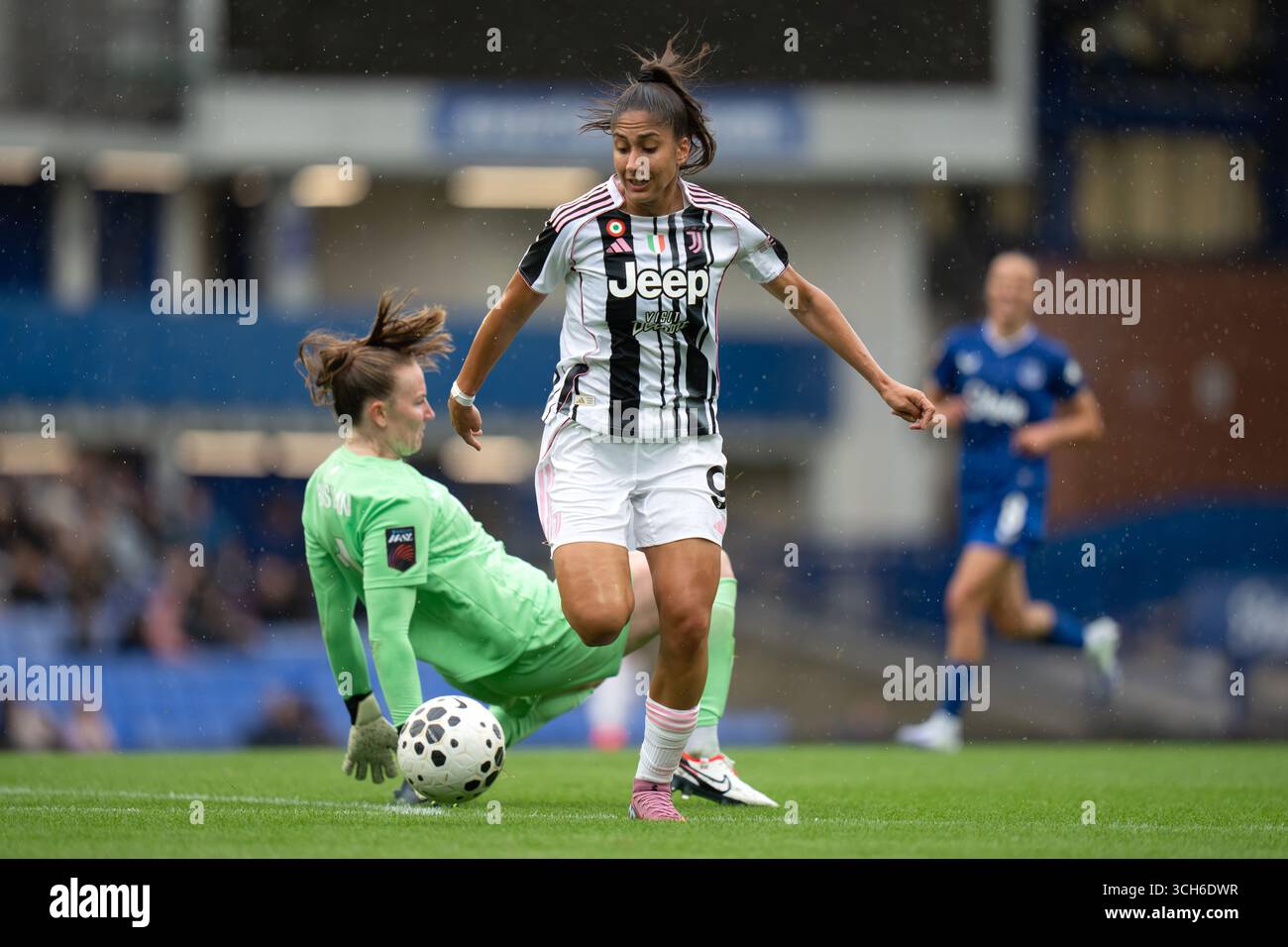 Everton FC gegen Juventus FC ist für die Vorsaison geeignet. GOODISON PARK ENGLAND - 30. August 2025 S.Cantore of Juventus während der Vorsaison freundlich. . Foto: Alan Edwards Stockfoto