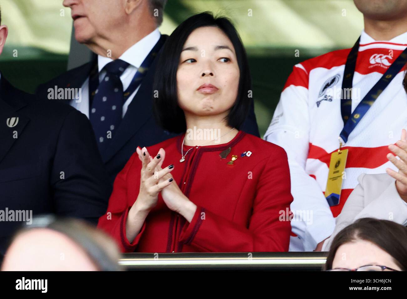 Exeter, Devon, Großbritannien. 31. August 2025. Prinzessin Akiko von Mikasa besucht das Rugby World Cup-Spiel Neuseeland gegen Japan im Sandy Park, Exeter, Devon, Großbritannien. Hinweis: Nidpor/Alamy Live News Stockfoto