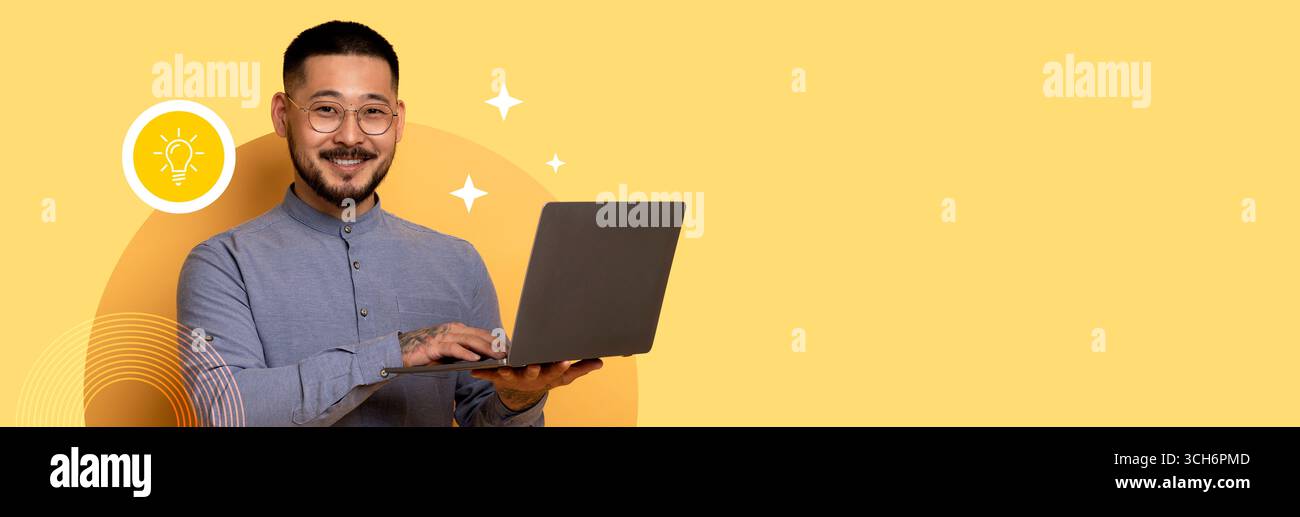 Schüler, die Online-Schulungen absolvieren und sich gleichzeitig an die neue Norm anpassen Stockfoto