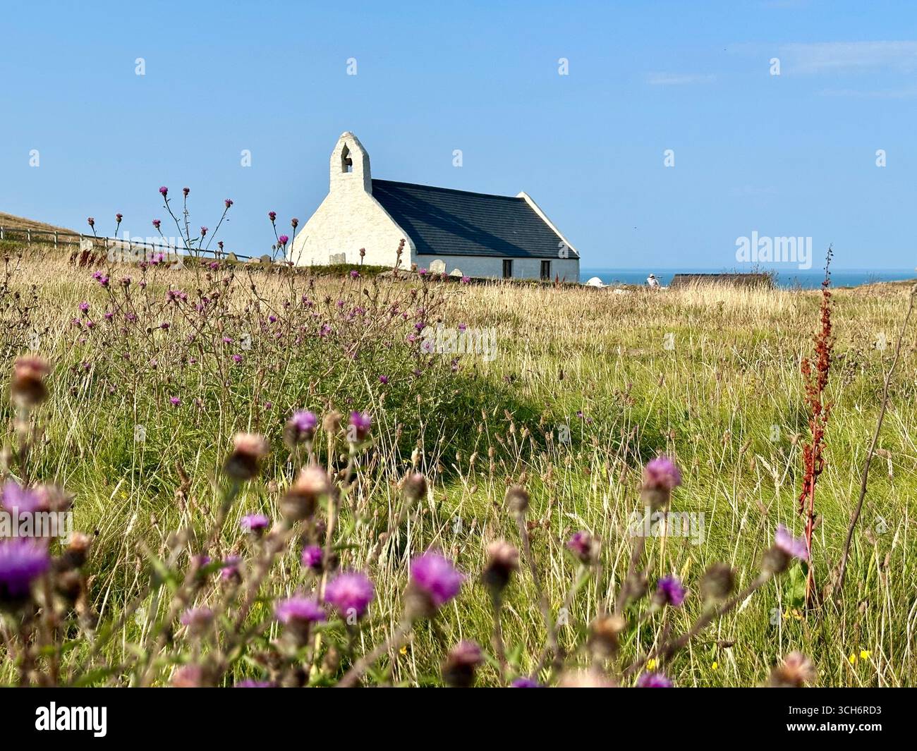 Kirche des Heiligen Kreuzes Mwnt Ceredigion Südwales - Smartphone-aufgenommenes Stockfoto