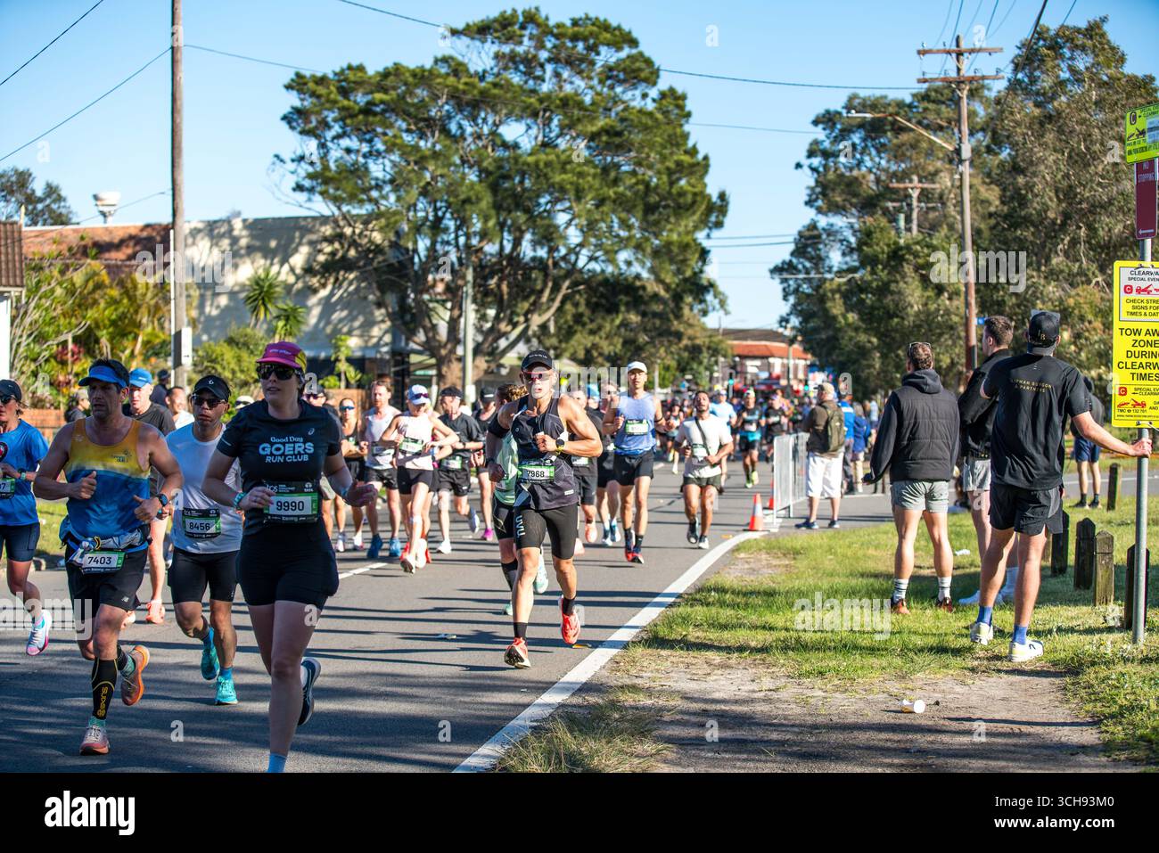 Der Sydney Marathon 2025 zog eine weltweite Gruppe von 35.000 Teilnehmern für seine erste Aufnahme als einer der Abbott World Marathon Majors an. Stockfoto