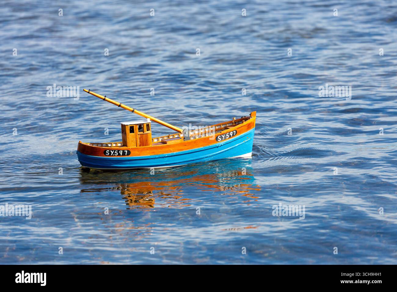 Funk-Modell Fischtrawler Stockfoto