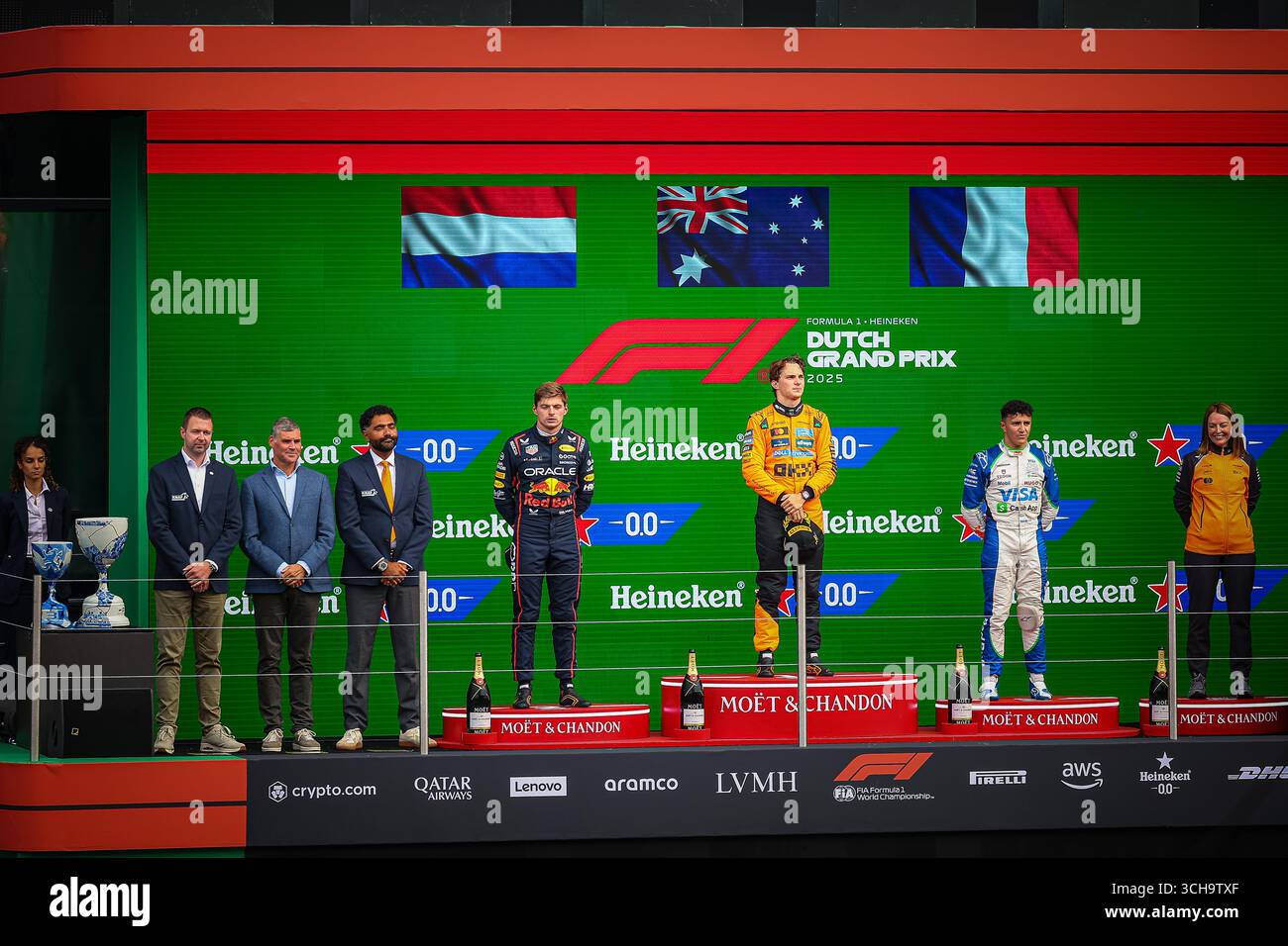 Niederlande, Niederlande. September 2025. Podium des Rennens: Oscar Piastri gewinnt den niederländischen GP vor Max Verstappen und Isack Hadjar, Zandvoort 28-31. August 2025. Formel-1-Weltmeisterschaft 2025. Quelle: Unabhängige Fotoagentur/Alamy Live News Stockfoto