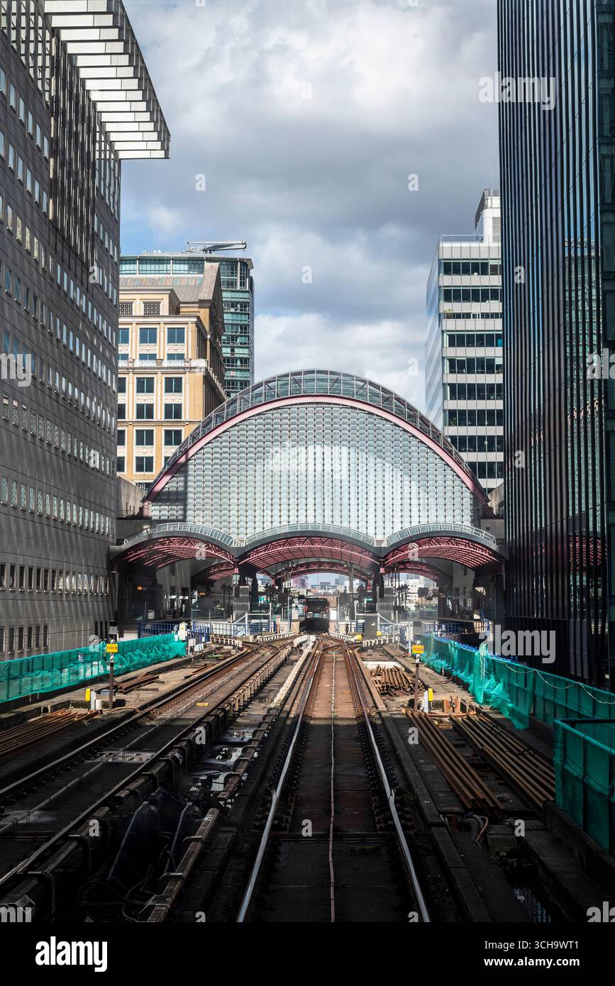 Canary Wharf Docklands Light Railway Station, London, England, Großbritannien Stockfoto