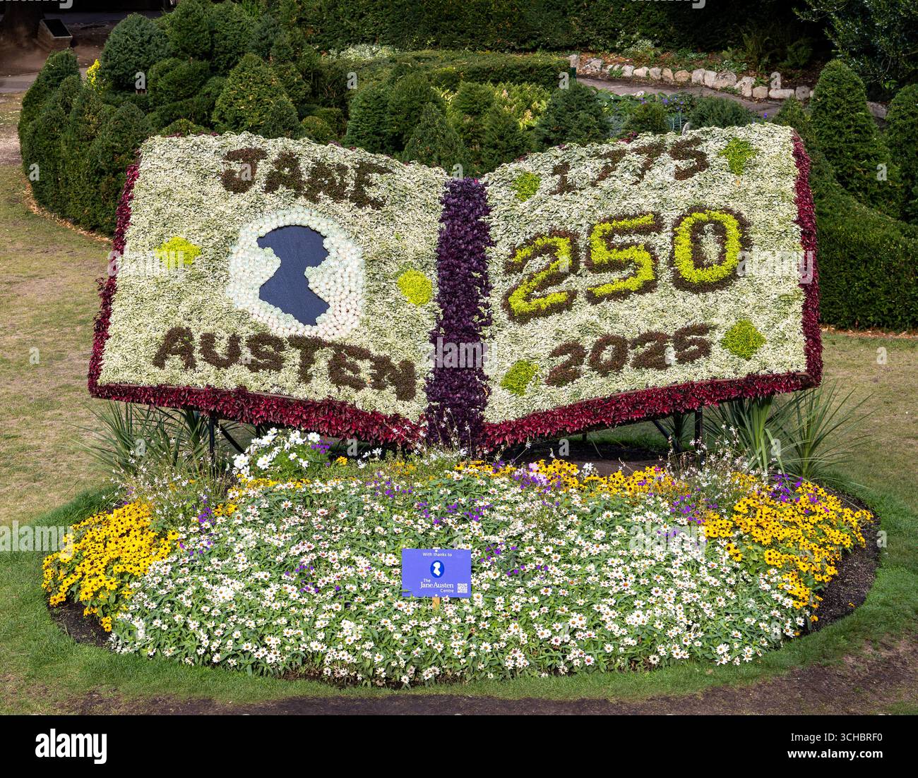 Blumenausstellung zum 250. Geburtstag von Jane Austen in Paradegärten Bath UK Stockfoto