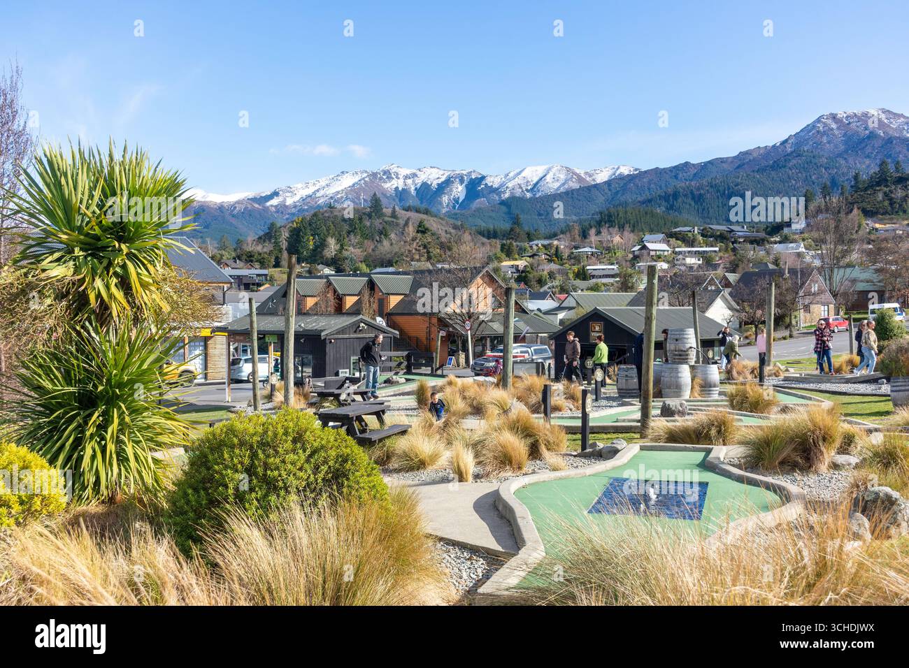 Alpine Crazy Putt Minigolfplatz, Conical Hill Road, Hanmer Springs, Canterbury Region, South Island, Neuseeland Stockfoto