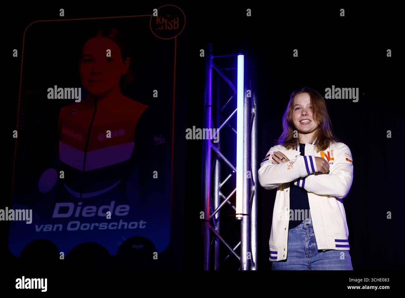 Diede van Oorschot während der niederländischen Kurzstrecke TeamNL Präsentation vor der Presse in Fort IJmuiden am 1. September 2025 in IJmuiden, Niederlande. (Quelle: Broer van den Boom/MTB-Photo/Alamy Live News) Stockfoto
