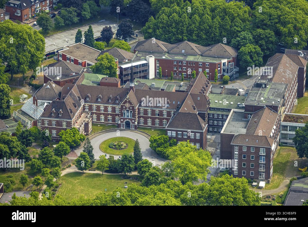 Luftaufnahme, Johanniter Hospital, Sterkrade Mitte, Oberhausen, Ruhrgebiet, Nordrhein-Westfalen, Deutschland, DE, Europa, Gesundheitswesen, Krankenhaus, Klinik, c Stockfoto