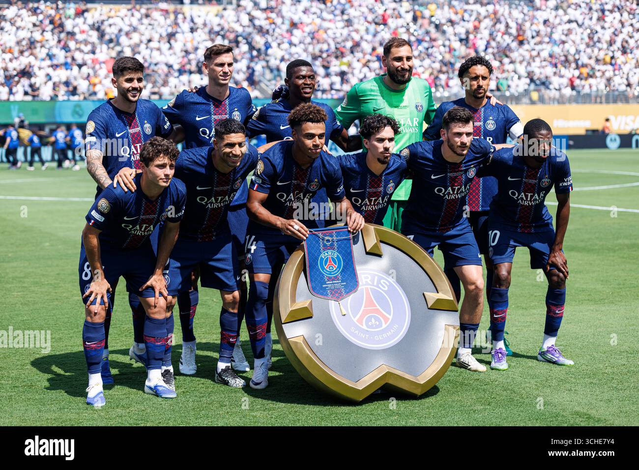 New Jersey - 9. Juli: PSG-Kader posiert für ein Mannschaftsfoto während des Halbfinalspiels der FIFA Club-Weltmeisterschaft 2025 zwischen Paris Saint-Germain und Real Madrid AT Stockfoto