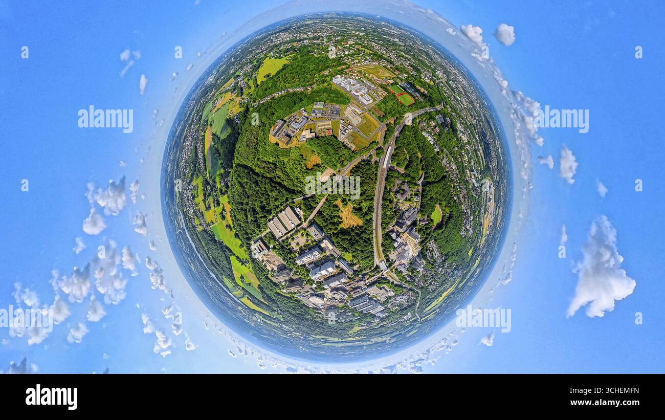 Fachhochschule Bochum Gesundheitscampus Bio-Medical Centre an der RUB Ruhr-Universität, Globus, Fischaugenbild, 360-Grad-Bild, winzige Welt, leuchtet Stockfoto