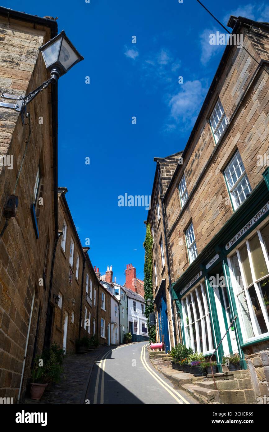Enge Straße in Robin's Hood Bay in North Yorkshire Stockfoto