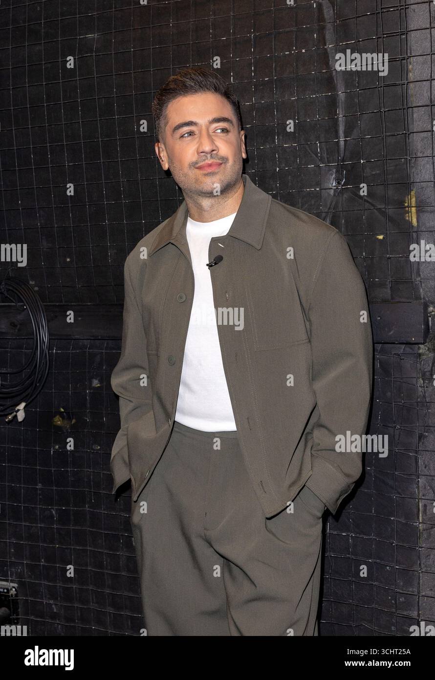 Miami, Vereinigte Staaten Von Amerika. September 2025. DORAL, FL – 3. SEPTEMBER: Borja Voces „CODICO de Investigation“ wird während der „Despierta América“ am 3. September 2025 in Doral, Florida, gesehen. (Foto: Alberto E. Tamargo/SIPA USA) Credit: SIPA USA/Alamy Live News Stockfoto