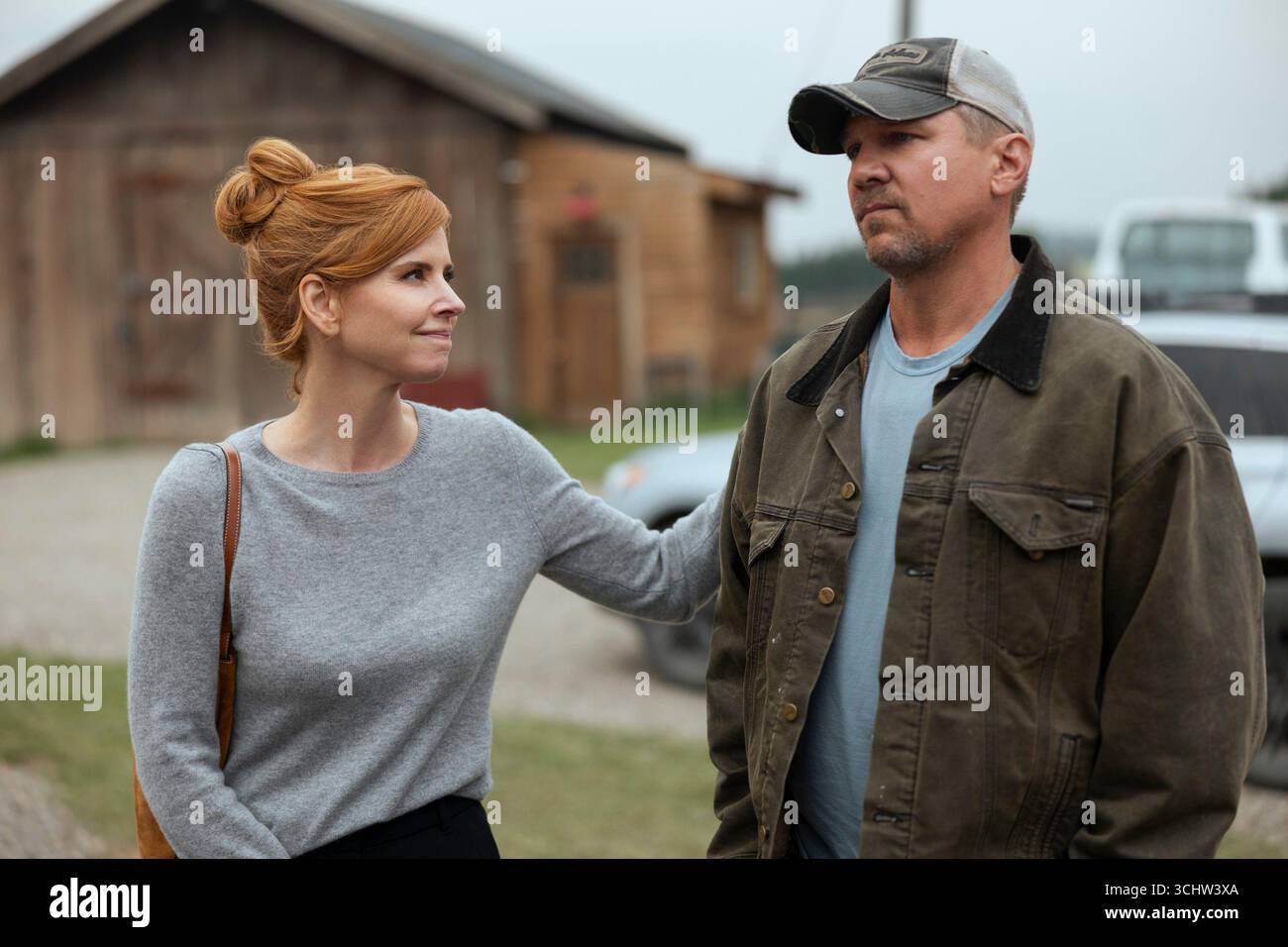 Lucas Rafferty MY LIFE WITH THE WALTER BOYS, von links: Sarah Rafferty, Marc Blucas ...
