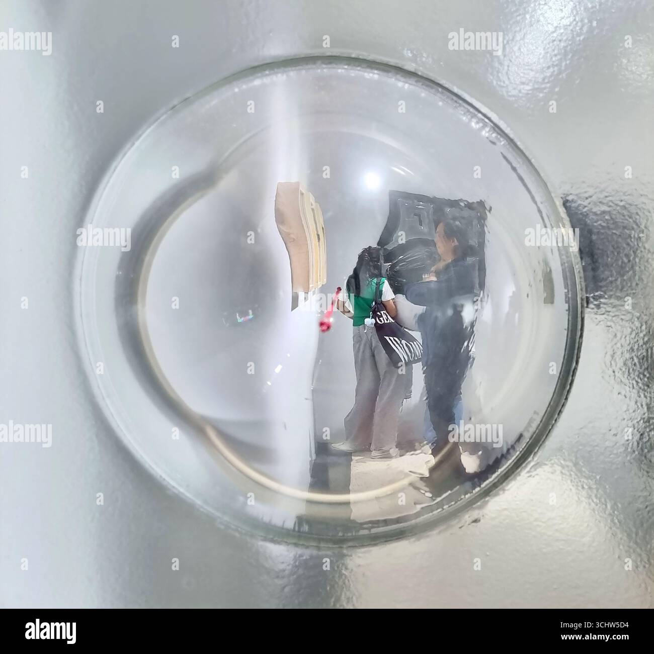 Bangkok, Thailand - 5. August 2024: Ausstellung für zeitgenössische Kunst, Things Occupying Space von Jun.GK Solo im MATDOT Art Center, Bangkok, Thai Stockfoto