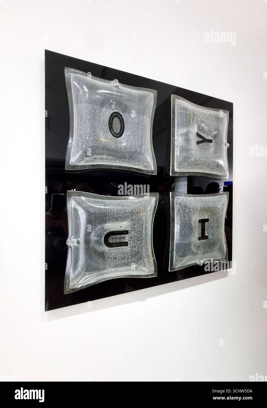 Bangkok, Thailand - 5. August 2024: Ausstellung für zeitgenössische Kunst, Things Occupying Space von Jun.GK Solo im MATDOT Art Center, Bangkok, Thai Stockfoto