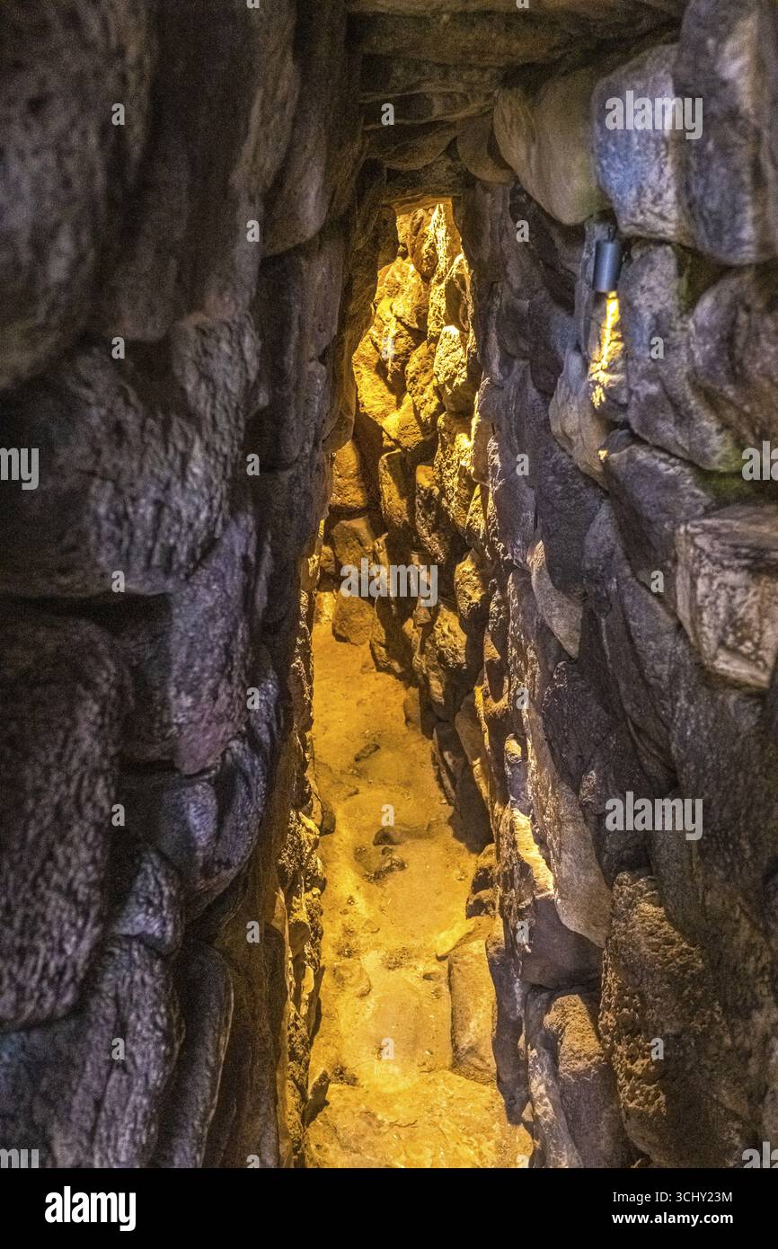 Sardinien, Su Nuraxi, Wohnungen der prähistorischen Nuragic Zivilisation, UNESCO-Weltkulturerbe, antike Festung aus 2000 v. Chr., Barumini Stockfoto