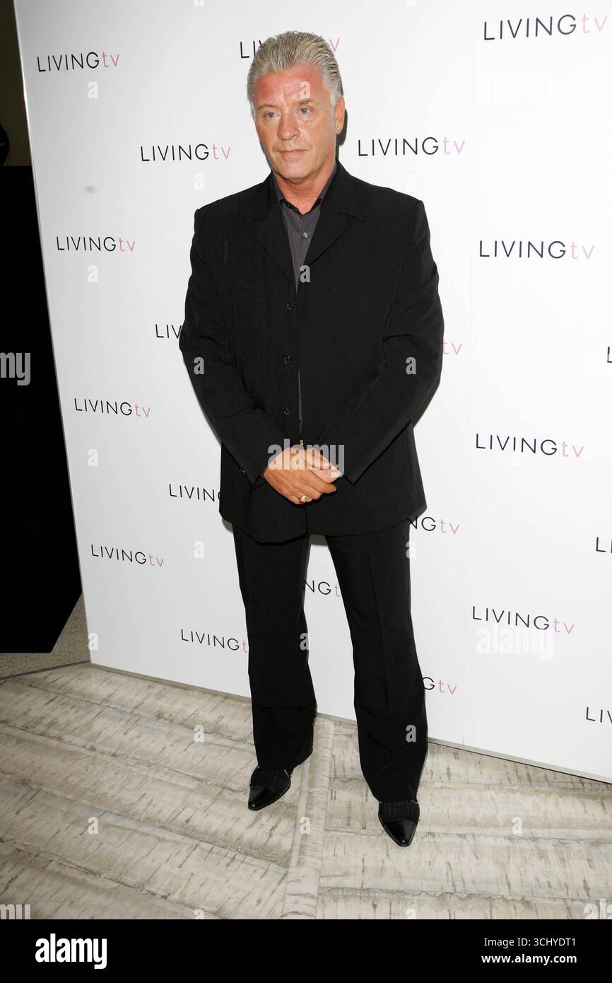 Derek Acorah beim Living TV Autumn Schedule Launch in Nobu in London - 12. September 2006 Stockfoto